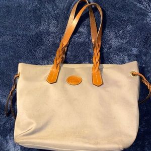 Dooney & bourke